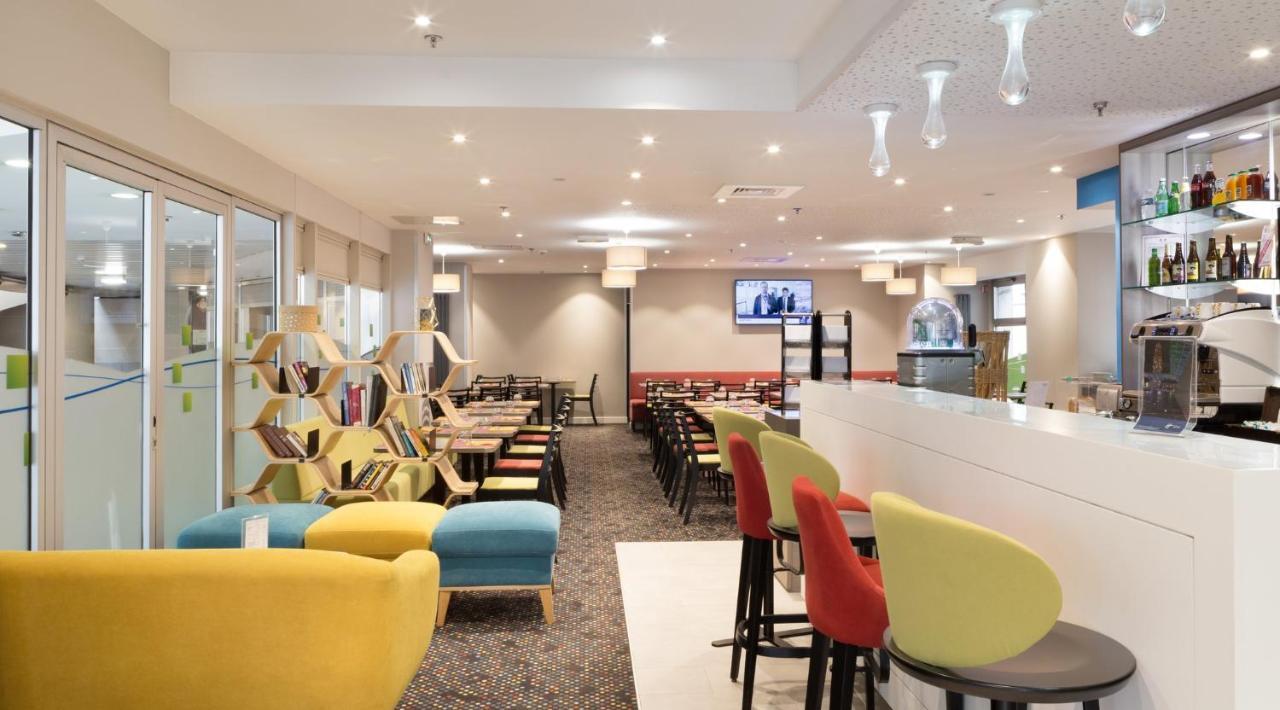 Holiday Inn Express Amiens By Ihg Экстерьер фото